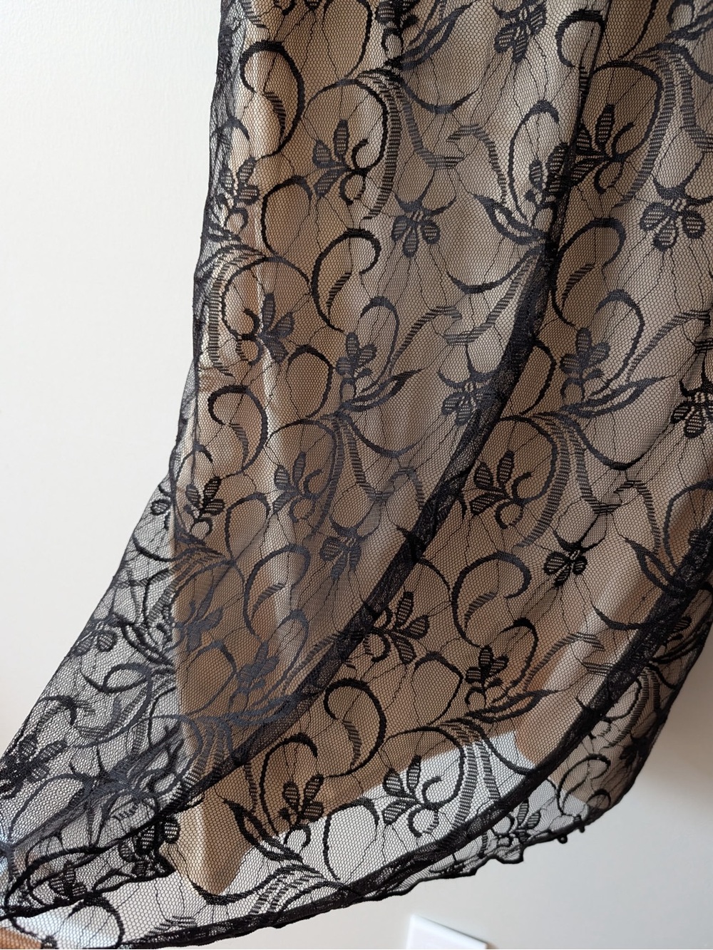 Max Studio Black Lace Overlay Nude/Tan Chemise Slip - Picture 5 of 7